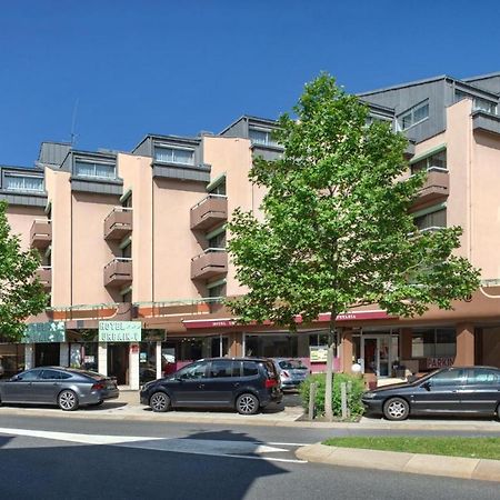 Hotel Urbain V Манд Екстер'єр фото