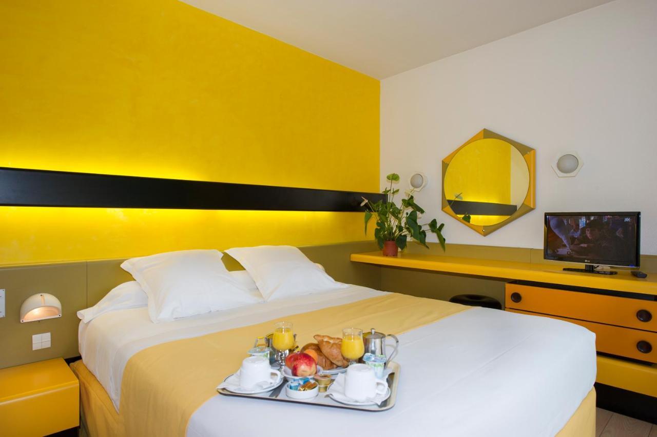 Hotel Urbain V Манд Номер фото
